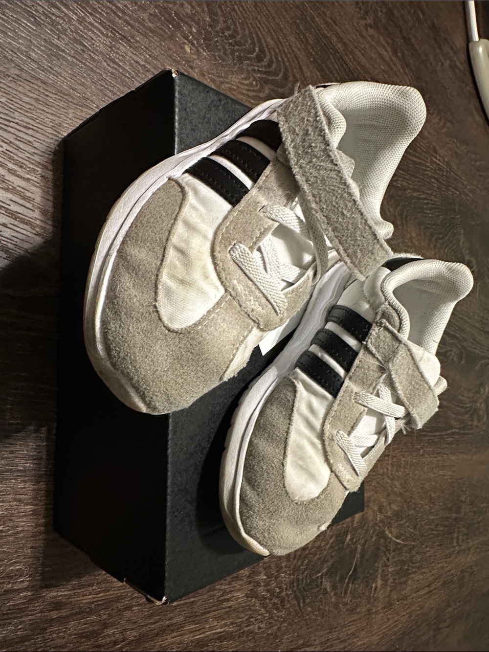Adidas Run 70s 2.0
